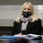 20.01.2021. Kielce. Baza Zbożowa - spotkanie "artystów" z nowymi zarządcami. Na zdjęciu: Dorota Anyż - Fundacja Studio TM / Wiktor Taszłow / Radio Kielce