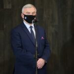 22.01.2021. Michniów. Wizyta wicepremiera Piotra Glińskiego w Mauzoleum Martyrologii Wsi Polskiej. Na zdjęciu: Andrzej Bętkowski - marszałek województwa świętokrzyskiego / Wiktor Taszłow / Radio Kielce