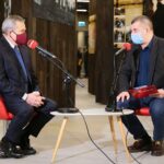 Na zdjęciu (z lewej): Piotr Gliński - wicepremier minister kultury, dziedzictwa narodowego i sportu, Radosław Podsiadły - Radio Kielce / Wiktor Taszłow / Radio Kielce