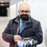 04.12.2020. Kielce. Szpital tymczasowy w Targach Kielce. Na zdjęciu: Bartosz Stemplewski - dyrektor Wojewódzkiego Szpitala Zespolonego w Kielcach / Wiktor Taszłow / Radio Kielce