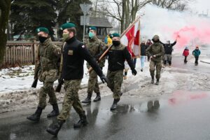 24.01.2021. Białogon. Marsz Pamięci upamiętniający 158. rocznicę wybuchu powstania styczniowego / Wiktor Taszłow / Radio Kielce