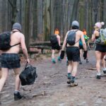 24.01.2021. Święta Katarzyna. Morsy wchodzą na Łysicę / Wiktor Taszłow / Radio Kielce