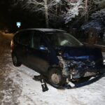 25.01.2021. Cedzyna. Zderzenie dwóch samochodów osobowych / Wiktor Taszłow / Radio Kielce