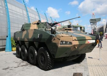 08.09.2020. Kielce. Międzynarodowy Salon Przemysłu Obronnego. KTO Rosomak "HITFIST 30" / Wiktor Taszłow / Radio Kielce