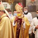 01.11.2020. Kielce. Bazylika katedralna. Msza święta. Na zdjęciu: Jan Piotrowski - biskup kielecki / Wiktor Taszłow / Radio Kielce
