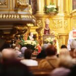 01.11.2020. Kielce. Bazylika katedralna. Msza święta. Na zdjęciu: Jan Piotrowski - biskup kielecki / Wiktor Taszłow / Radio Kielce