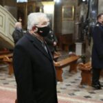 11.11.2020. Kielce. Bazylika katedralna. Msza święta. Na zdjęciu: Krzysztof Lipiec - poseł / Wiktor Taszłow / Radio Kielce