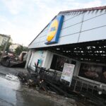 25.08.2020. Kielce. Zgliszcza marketu Lidl przy ulicy Piekoszowskiej / Wiktor Taszłow / Radio Kielce