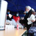 24.12.2020. Kielce. Wigilia dla osób bezdomnych i potrzebujących / Wiktor Taszłow / Radio Kielce