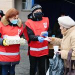 24.12.2020. Kielce. Wigilia dla osób bezdomnych i potrzebujących / Wiktor Taszłow / Radio Kielce