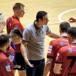 04.02.2021. Kwidzyn. Zaległy mecz 5. kolejki PGNiG Superligi: MMTS - Łomża Vive. Na zdjęciu: Bartłomiej Jaszka - trener MMTS / PAP/Adam Warżawa