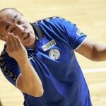 04.02.2021. Kwidzyn. Zaległy mecz 5. kolejki PGNiG Superligi: MMTS - Łomża Vive. Na zdjęciu: Talant Dujszebajew - trener Łomży Vive / PAP/Adam Warżawa