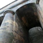 23.01.2021. Brody. Kamienna tama wodna wybudowana w 1840 roku / Robert Felczak / Radio Kielce