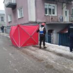 03.02.2021. Staszów. Ciało wydobyte z rzeki / PSP Staszów