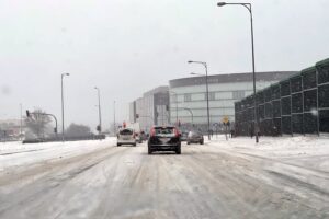 08.02.2021. Kielce. Aleja Solidarności / Wiktor Taszłow / Radio Kielce