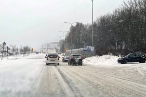 08.02.2021. Kielce. Aleja Solidarności / Wiktor Taszłow / Radio Kielce