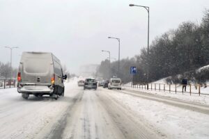 08.02.2021. Kielce. Aleja Solidarności / Wiktor Taszłow / Radio Kielce