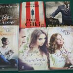 20.02.2021. Bodzentyn. Księgozbiór Miejsko–Gminnej Biblioteki Publicznej im. Adeli Nawrot / bibliotekabodzentyn.pl