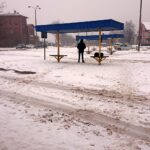 17.02.2021 Starachowice. Otoczenie dworca wschodniego / Anna Głąb / Radio Kielce