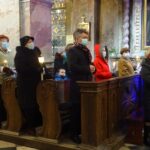 02.02.2012 Jędrzejów. Uroczystości rocznicy uwolnienia więźniów z aresztu gestapo. Msza św. w klasztorze / Ewa Pociejowska-Gawęda / Radio Kielce