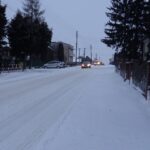 08.02.2021 Skroniów. Droga powiatowa. Trudne warunki na trasach / Ewa Pociejowska-Gawęda / Radio Kielce