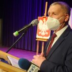 25.02.2021. Jędrzejów. Wyróżnienia dla nauczycieli. Na zdjęciu: Kazimierz Mądzik - świętokrzyski kurator oświaty / Ewa Pociejowska-Gawęda / Radio Kielce