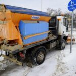 09.02.2021. Kielce. Odśnieżanie chodników / Piotr Kwaśniewski / Radio Kielce