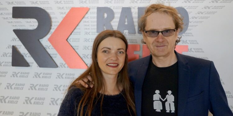 14.02.2021. Kielce. Spodziewany Gość. Na zdjęciu: Karolina Sideł-Kozieł i Grzegorz Sideł / Piotr Kwaśniewski / Radio Kielce