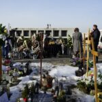 24.02.2021. Kielce. Pogrzeb trojga zmarłych donatorów, którzy przekazali swoje ciała na cele naukowe do Collegium Medicum UJK / Piotr Kwaśniewski / Radio Kielce