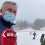 21.02.2021. Konary. Stok narciarski. Na zdjęciu: Ireneusz Jarosz - właściciel stoku / Grażyna-Szlęzak-Wójcik / Radio Kielce