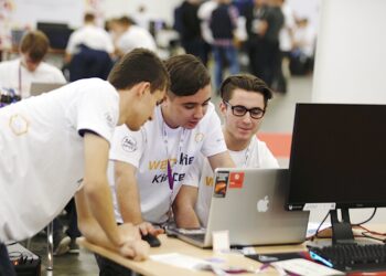 16.11.2019. Kielce. Maraton programistyczny Hackathon Idea Kielce / Jarosław Kubalski / Radio Kielce