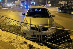 24.02.2021 Kielce. Wypadek na ulicy Tarnowskiej / Piotr Kwaśniewski / Radio Kielce