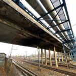25.02.2021. Skarżysko-Kamienna. Wiadukt nad torami / Jarosław Kubalski / Radio Kielce