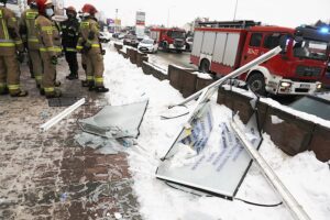 16.02.2021 Kielce. Wybuch w pralni chemicznej przy ul. Warszawskiej / Jarosław Kubalski / Radio Kielce