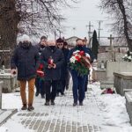 07.02.2021. Dwikozy. Uroczystości przed pomnikiem powstańców styczniowych / Grażyna-Szlęzak-Wójcik / Radio Kielce