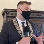 10.02.2021. Sandomierz. Nadzwyczajna sesja rady miasta. Na zdjęciu: Marcin Marzec - burmistrz Sandomierza / Grażyna Szlęzak-Wójcik / Radio Kielce