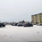 09.02.2021. Końskie. Parking przed szpitalem / Magdalena Galas-Klusek / Radio Kielce