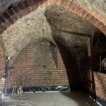 25.02.2021. Sandomierz. Kościół św. Jakuba w Sandomierzu. Piwnica romańska / Grażyna Szlęzak-Wójcik / Radio Kielce