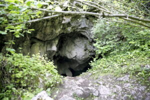 14.06.2016 Góra Miedzianka. Rezerwat przyrody. Rezerwat geologiczny. Stare sztolnie. / Jarosław Kubalski / Radio Kielce