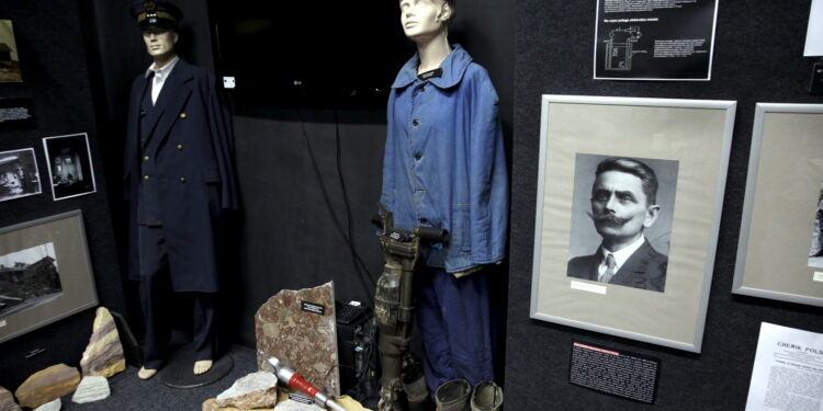 Muzeum ma stać się nowoczesnym centrum pamięci o górniczych tradycjach - Radio Kielce Muzeum ma stać się nowoczesnym centrum pamięci o górniczych tradycjach