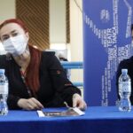 15.02.2021 Kielce. Kielecki Teatr Tańca. Konferencja prasowa przed premierą spektaklu "Wieczór młodych choreografów". Na zdjęciu od lewej: dyrektor KTT Elżbieta Pańtak i jej zastępca Grzegorz Pańtak / Jarosław Kubalski / Radio Kielce