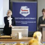 19.02.2021 Kielce. Starostwo powiatowe. Spotkanie z kierownikami rejonowych ośrodków szkolenia zawodowego młodzieży. 19.02.2021 Kielce. Starostwo powiatowe. Spotkanie z kierownikami rejonowych ośrodków szkolenia zawodowego młodzieży. Wicemarszałek Renata Janik i Świętokrzyski Komendant OHP Magdalena Fogiel-Litwinek / Jarosław Kubalski / Radio Kielce