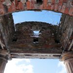 31.01.2021. Lasocin. Zespół pałacowy / Robert Felczak / Radio Kielce