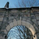 31.01.2021. Lasocin. Zespół pałacowy / Robert Felczak / Radio Kielce