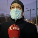 04.02.2021. Sandomierz. Protest rodziców Szkoły Podstawowej nr 2. Na zdjęciu: Marcin Grębowiec - przewodniczący Rady Rodziców w Szkole Podstawowej Nr 2 / Grażyna-Szlęzak-Wójcik / Radio Kielce
