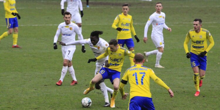 03.12.2020. Gdynia. 15. kolejka Fortuna 1 Ligi: Arka Gdynia - Korona Kielce / Krzysztof Bujnowicz / Radio Kielce