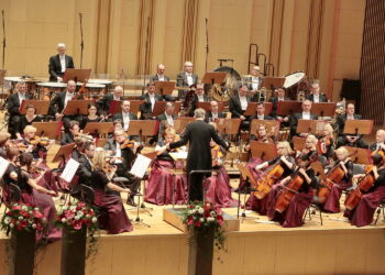 Koncert „…a Polska tylko jedna” w Filharmonii Świętokrzyskiej / Marzena Mąkosa / Radio Kielce