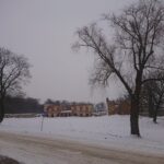 15.02.2021 Włostów. Działka z ruinami zboru ariańskiego / Emilia Sitarska / Radio Kielce