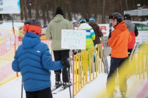 14.02.2021 Kielce. Stok narciarski na Telegrafie / Wiktor Taszłow / Radio Kielce