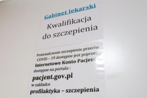 16.02.2021. Kielce. Szczepienie nauczycieli i pracowników żłobków / Wiktor Taszłow / Radio Kielce